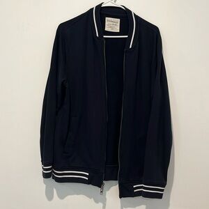 Men’s jacket sweater size medium